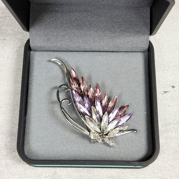 Butterfly brooch pin, purple crystal brooch, Hat brooch, Formal event accessory - Picture 3 of 7